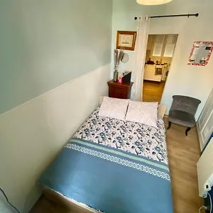 En Rez-de-chausse, De 21m 2 Beauvais